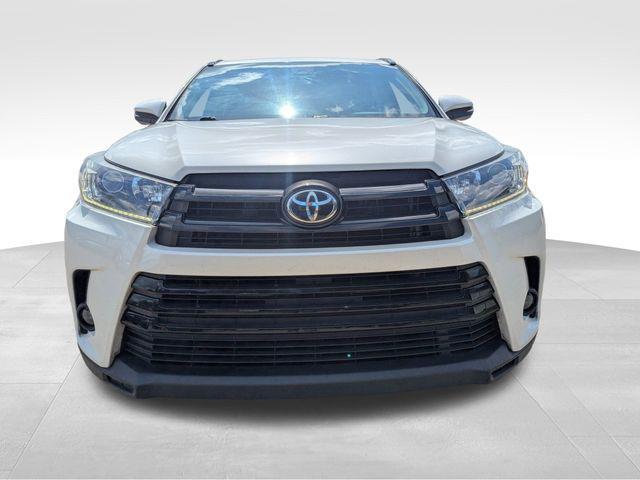 used 2019 Toyota Highlander car, priced at $20,499