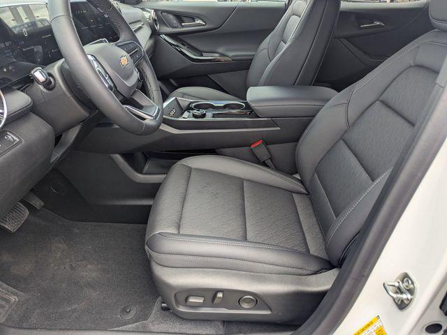 new 2026 Chevrolet Equinox car, priced at $30,695