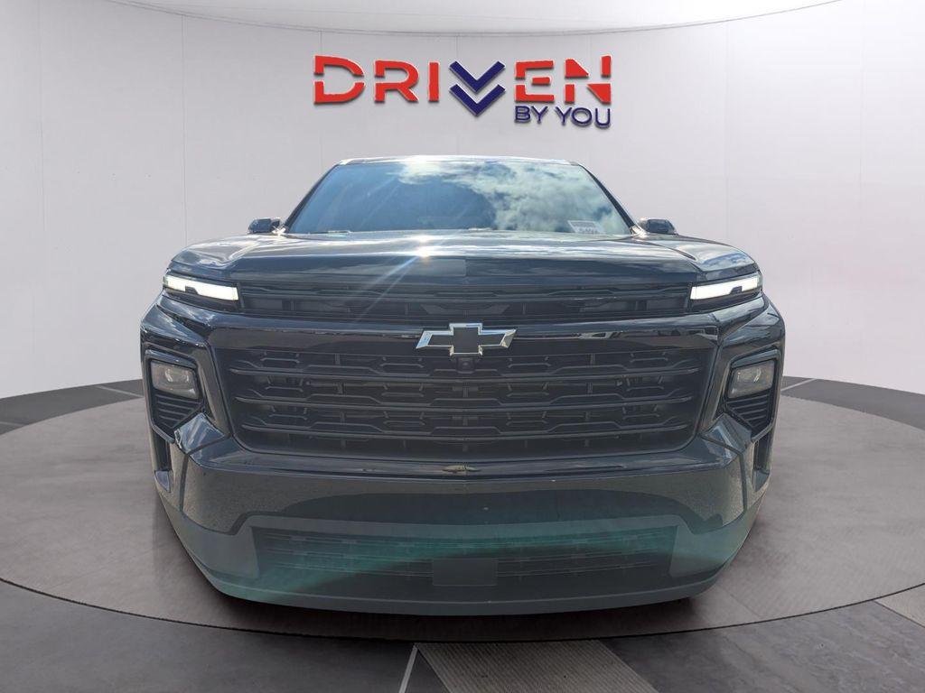 new 2026 Chevrolet Traverse car, priced at $45,410