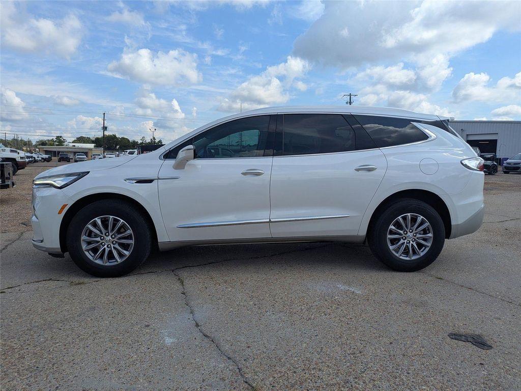 used 2024 Buick Enclave car, priced at $32,999