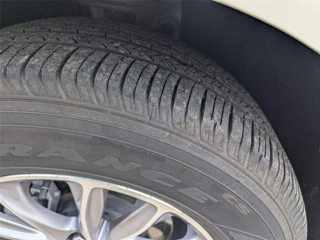 used 2024 Buick Enclave car, priced at $32,999