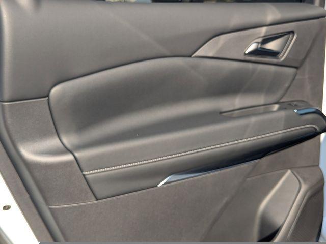 new 2025 Chevrolet Traverse car, priced at $40,249