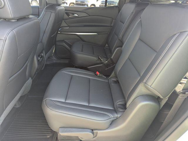 new 2025 Chevrolet Traverse car, priced at $40,249