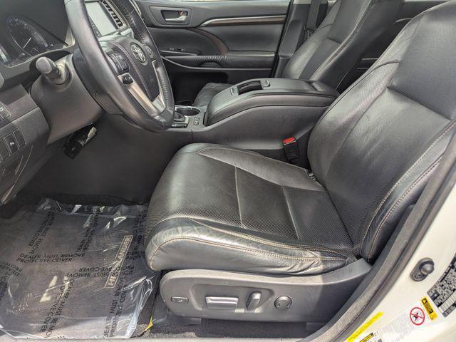used 2014 Toyota Highlander car, priced at $12,765