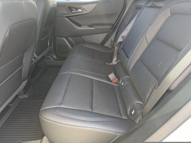 new 2026 Chevrolet Equinox car, priced at $32,385
