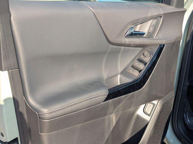 new 2026 Chevrolet Equinox car, priced at $32,385