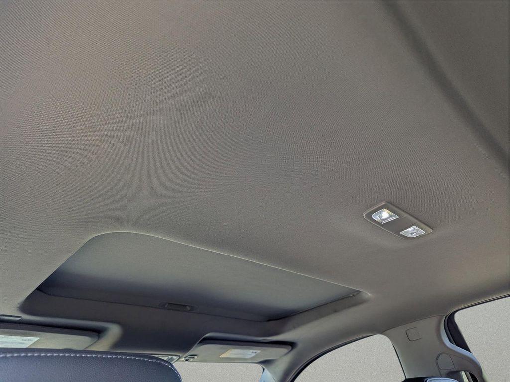 used 2021 GMC Sierra 1500 car, priced at $31,899