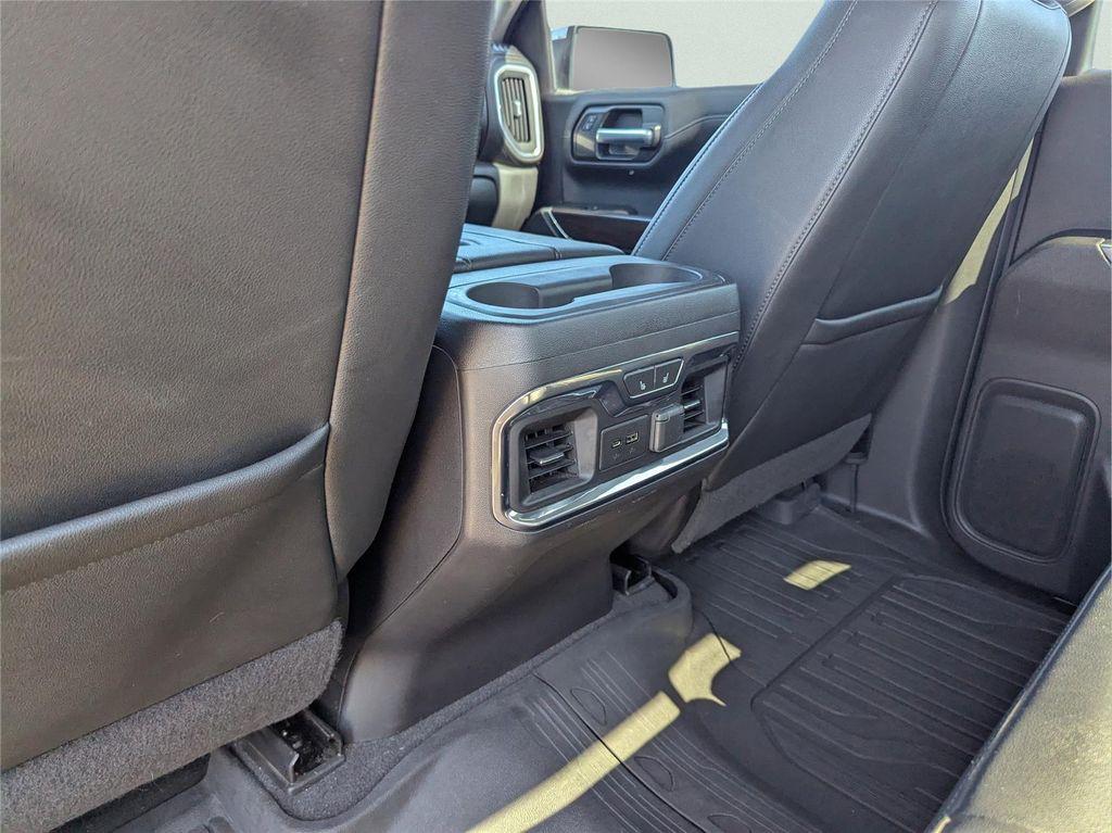 used 2021 GMC Sierra 1500 car, priced at $31,899