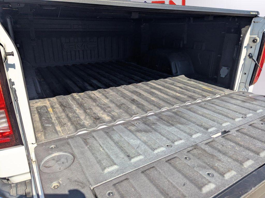 used 2021 GMC Sierra 1500 car, priced at $31,899