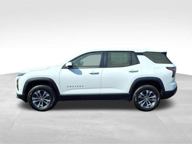 new 2026 Chevrolet Equinox car, priced at $30,725