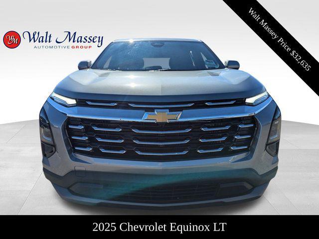 new 2025 Chevrolet Equinox car, priced at $32,155