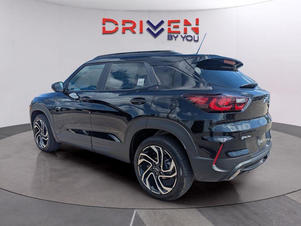 new 2026 Chevrolet TrailBlazer car, priced at $28,197