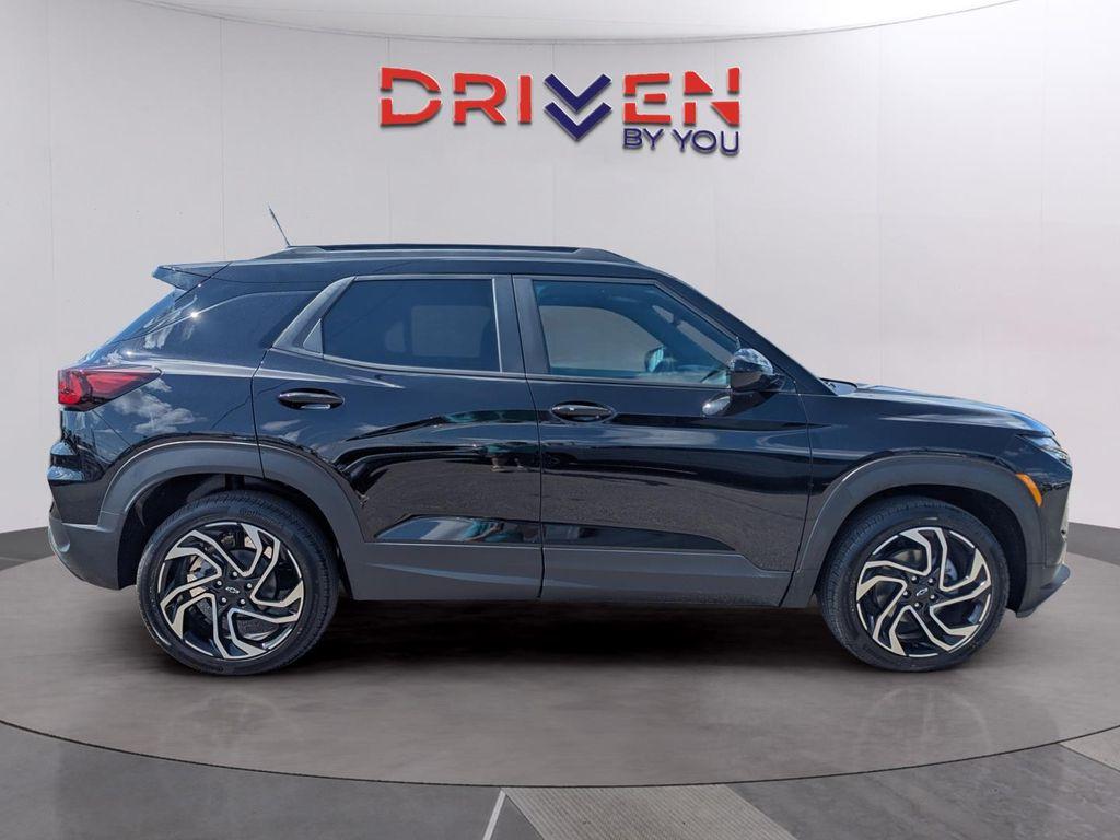 new 2026 Chevrolet TrailBlazer car, priced at $28,197