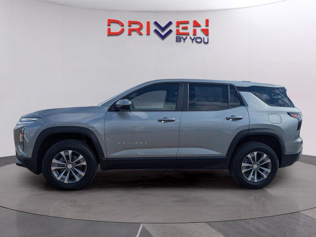 new 2026 Chevrolet Equinox car, priced at $29,738