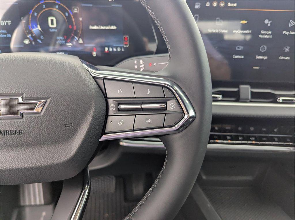 new 2026 Chevrolet Equinox car, priced at $33,104