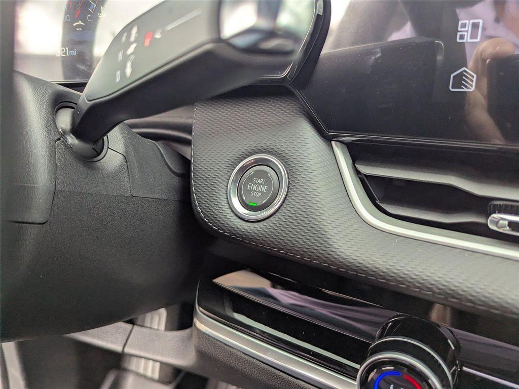 new 2026 Chevrolet Equinox car, priced at $33,104