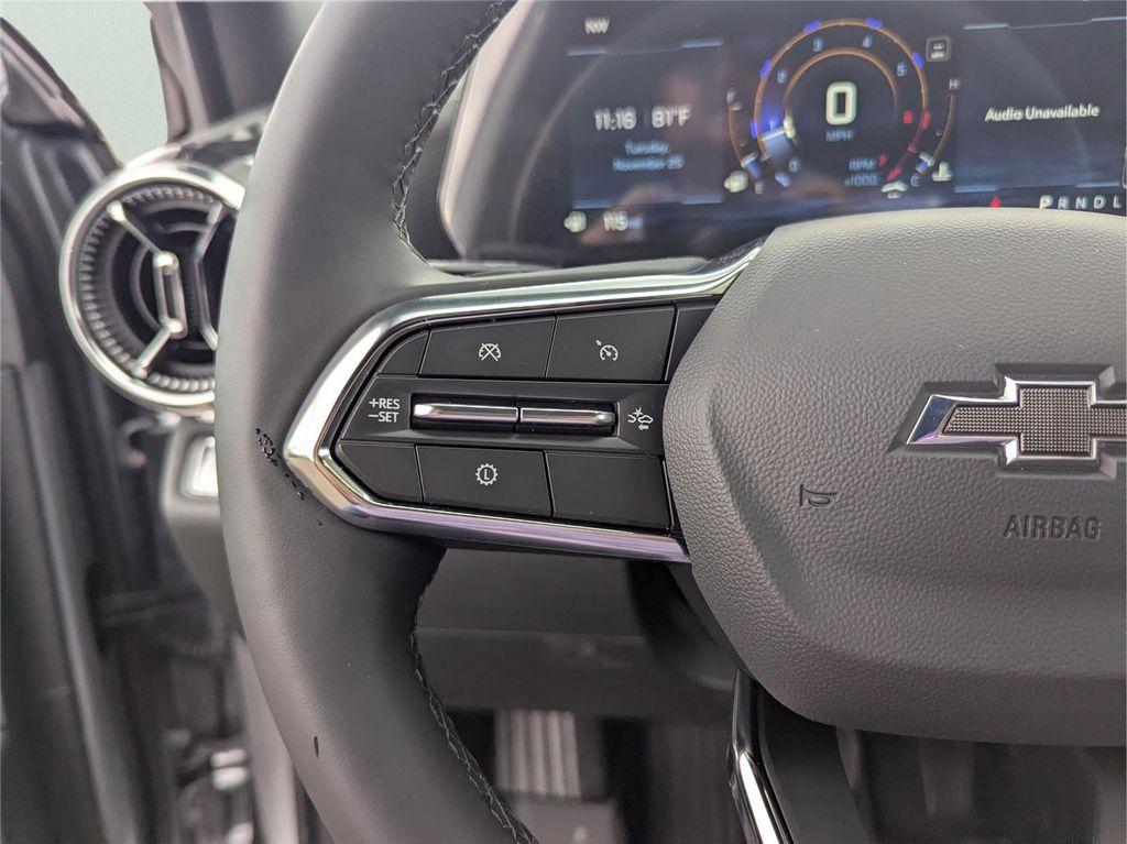 new 2026 Chevrolet Equinox car, priced at $33,104