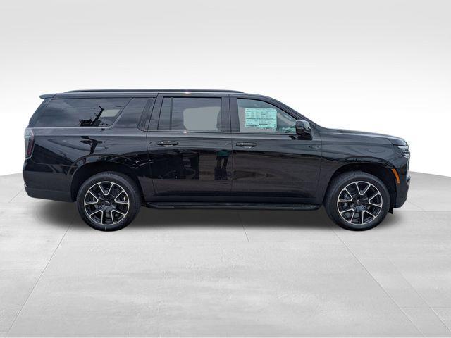 new 2025 Chevrolet Suburban car, priced at $73,156