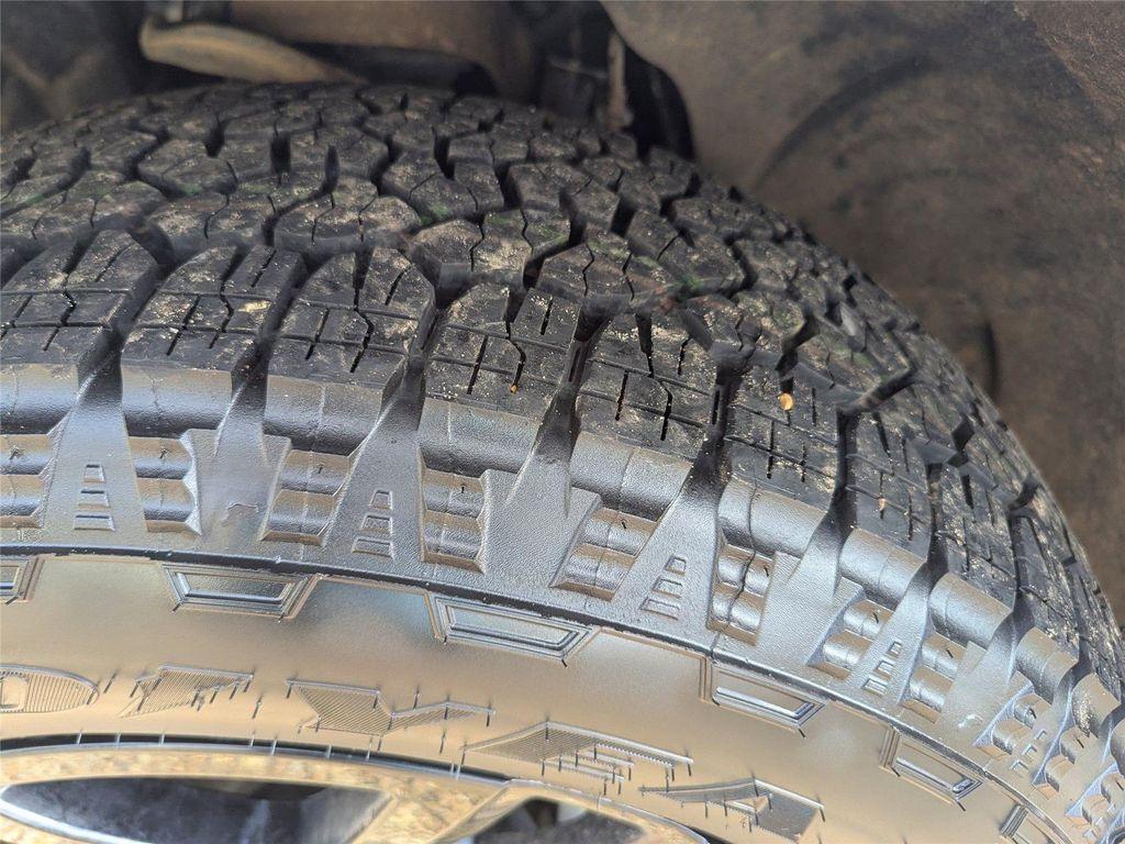 used 2024 Chevrolet Silverado 1500 car, priced at $36,299