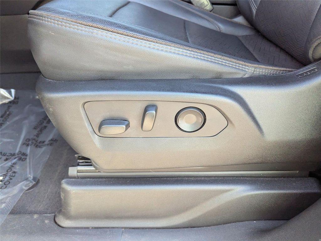used 2022 Chevrolet Tahoe car, priced at $52,499