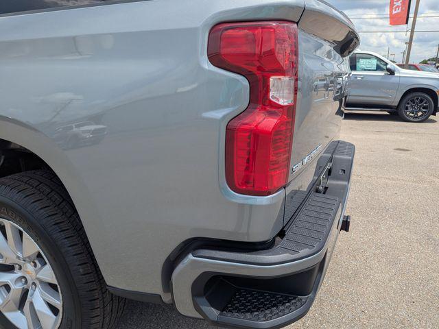 new 2025 Chevrolet Silverado 1500 car, priced at $38,603