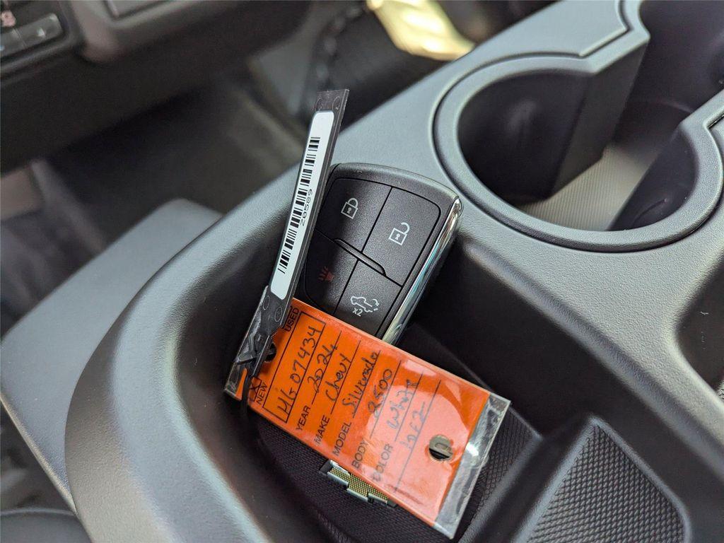 new 2026 Chevrolet Silverado 2500 car, priced at $53,075