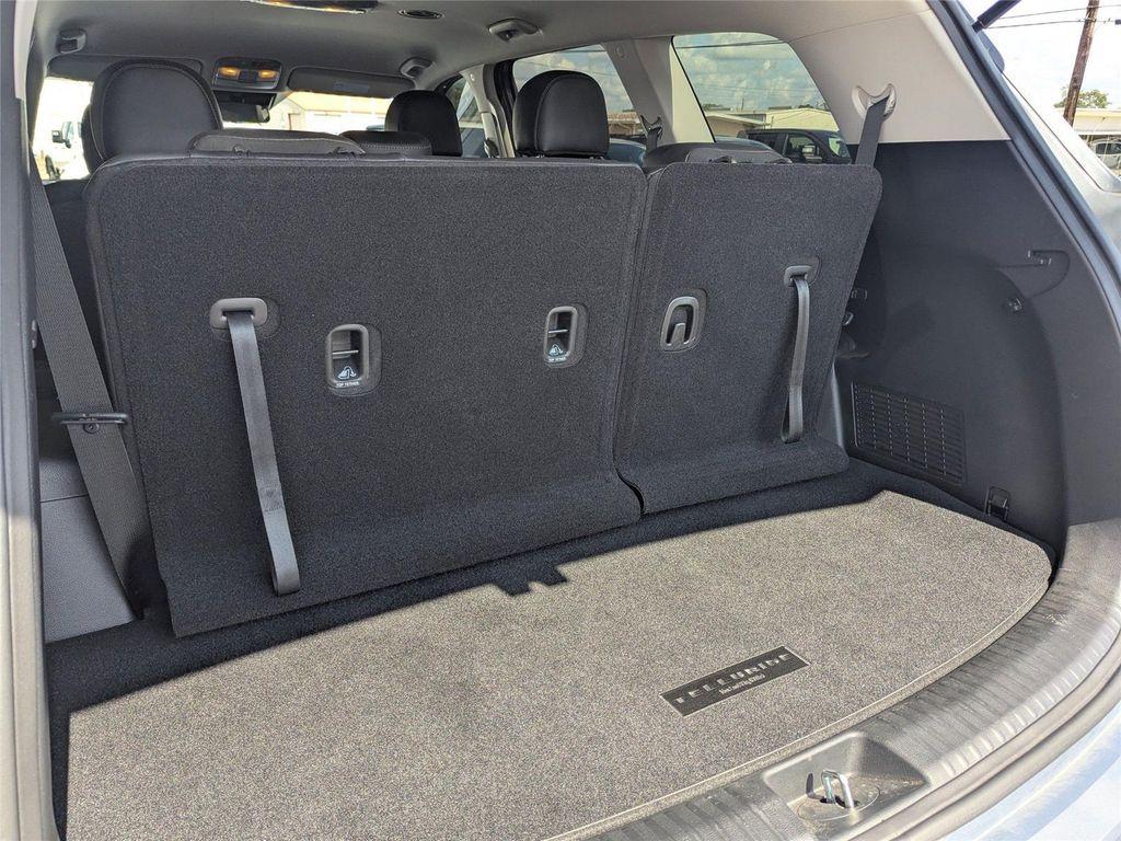 used 2024 Kia Telluride car, priced at $31,999
