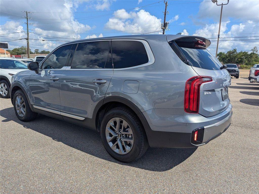 used 2024 Kia Telluride car, priced at $31,999