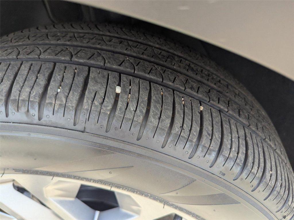 used 2024 Kia Telluride car, priced at $31,999