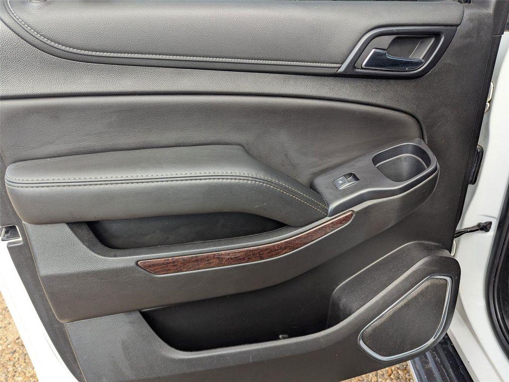 used 2019 GMC Yukon XL car, priced at $24,999