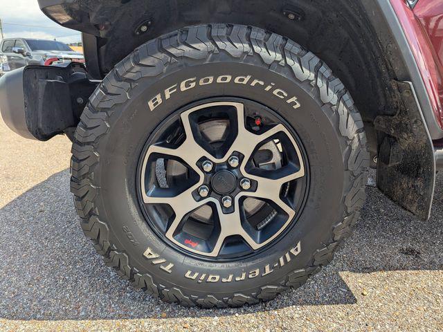 used 2021 Jeep Wrangler Unlimited car, priced at $33,999