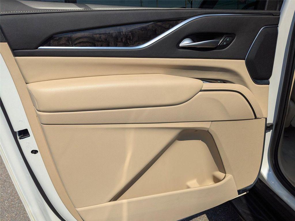 used 2023 Cadillac Escalade ESV car, priced at $57,499