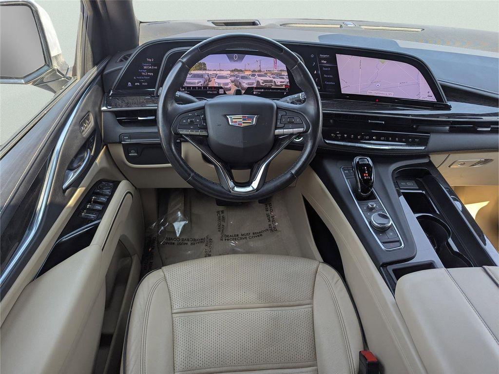 used 2023 Cadillac Escalade ESV car, priced at $57,499