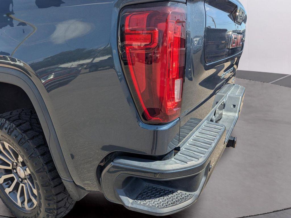 used 2022 GMC Sierra 1500 car, priced at $46,899