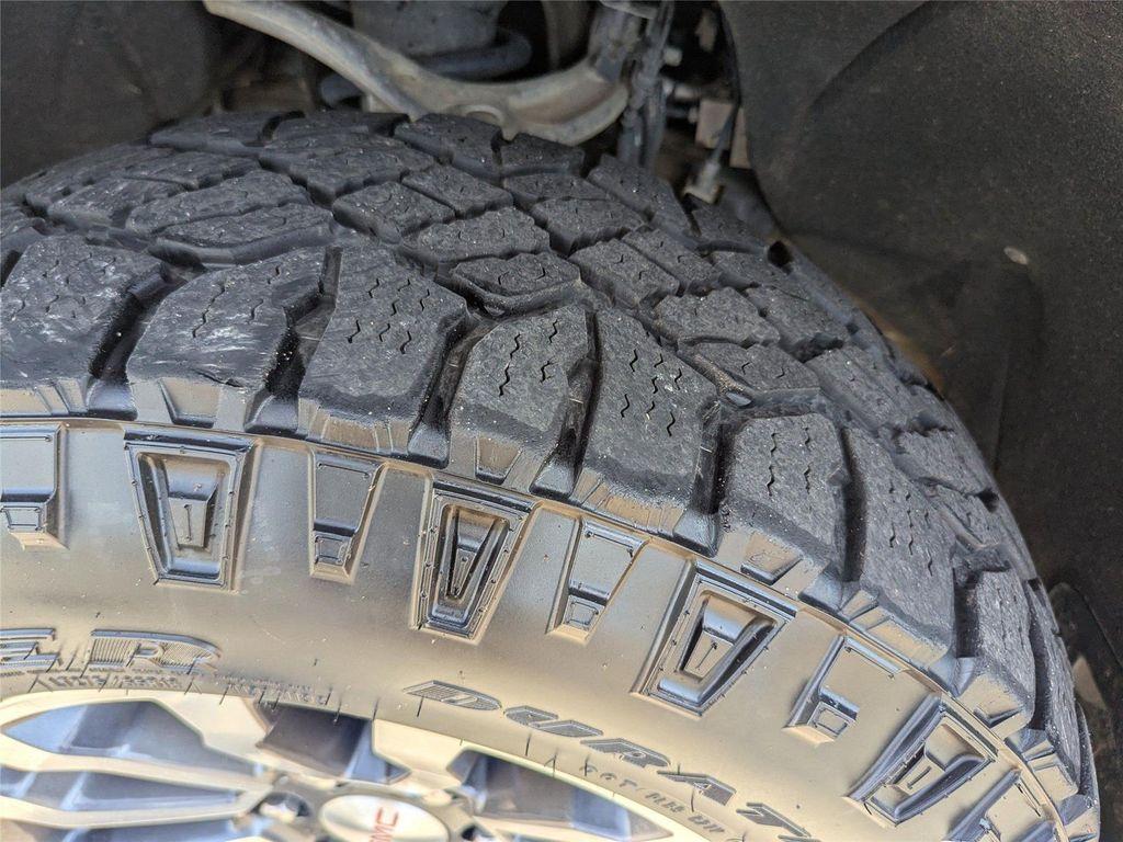 used 2022 GMC Sierra 1500 car, priced at $46,899