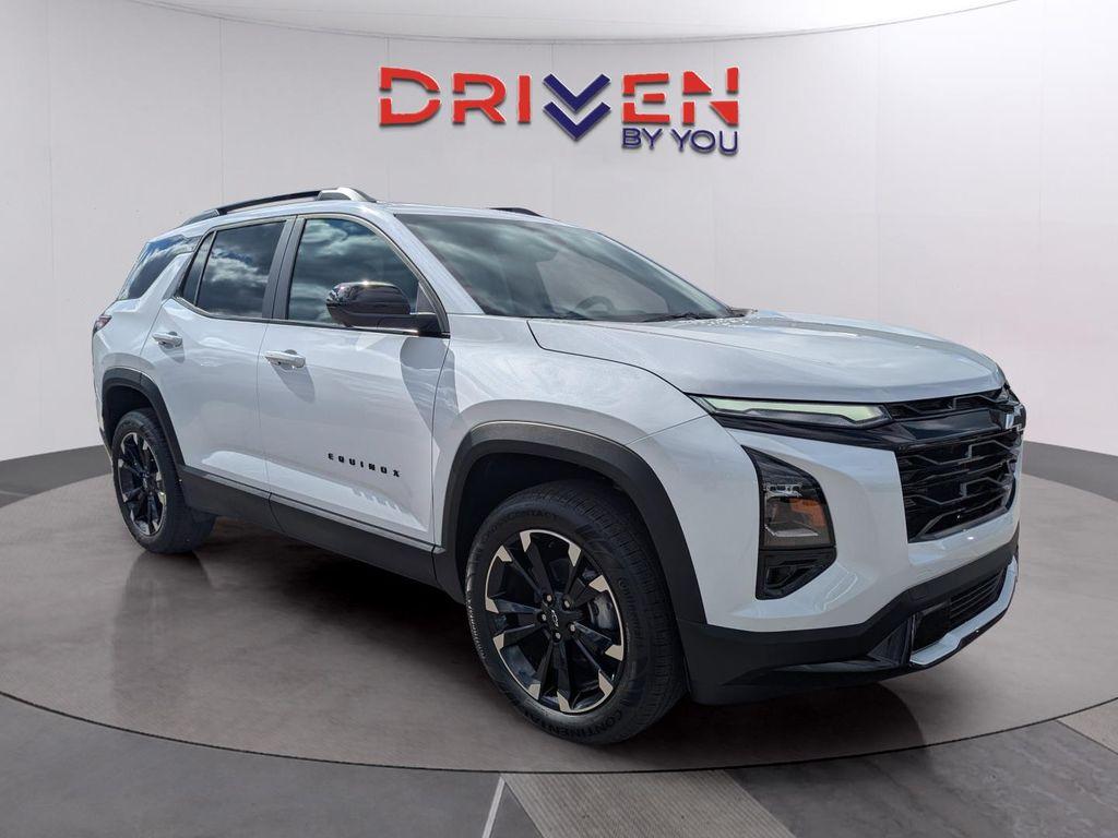new 2026 Chevrolet Equinox car, priced at $37,033