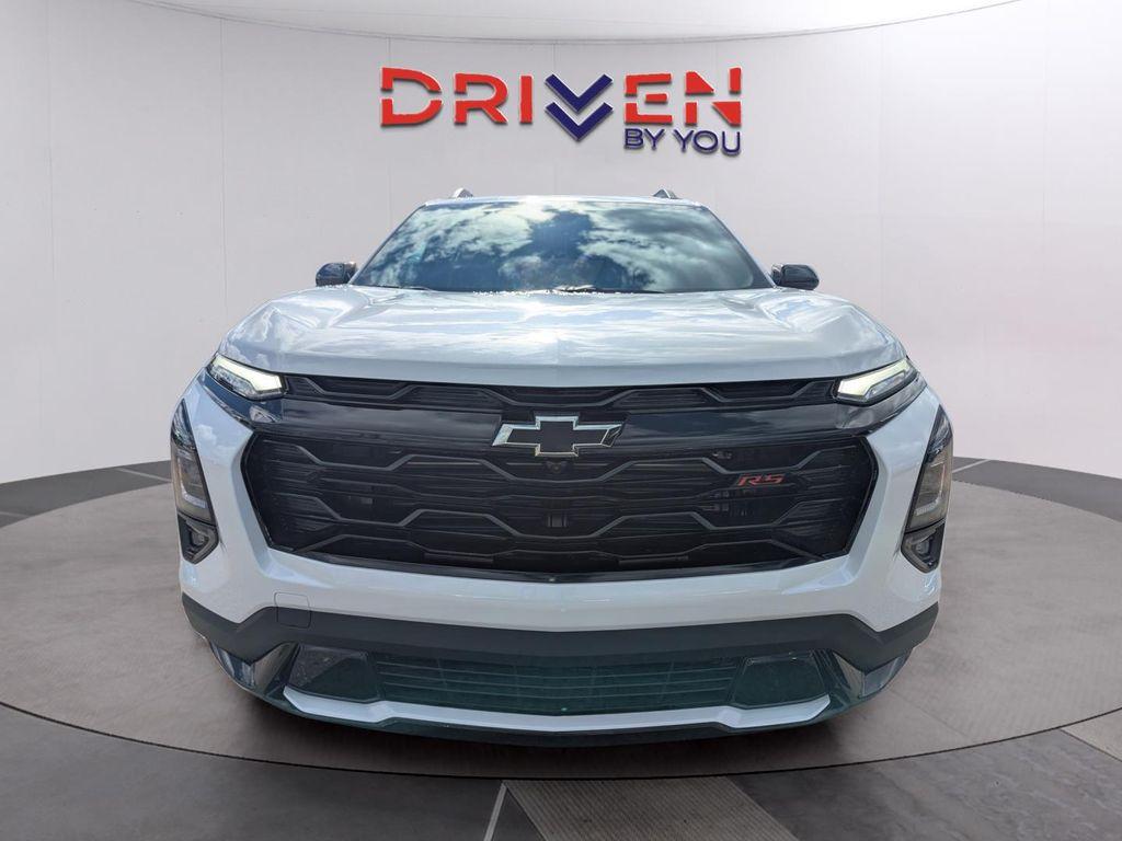 new 2026 Chevrolet Equinox car, priced at $37,033