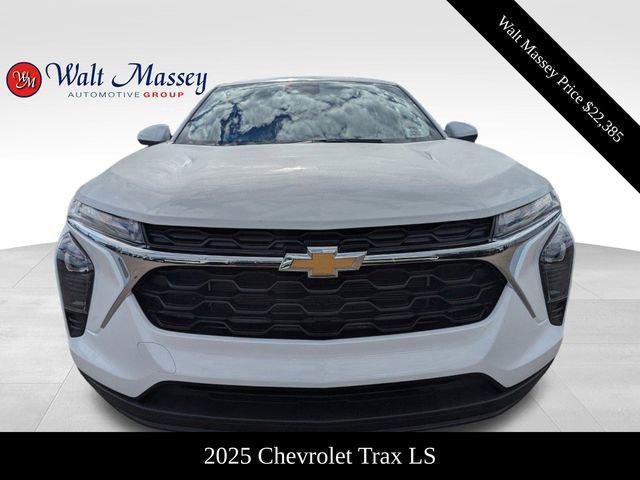 new 2025 Chevrolet Trax car, priced at $22,385