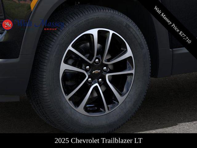 new 2025 Chevrolet TrailBlazer car, priced at $27,710