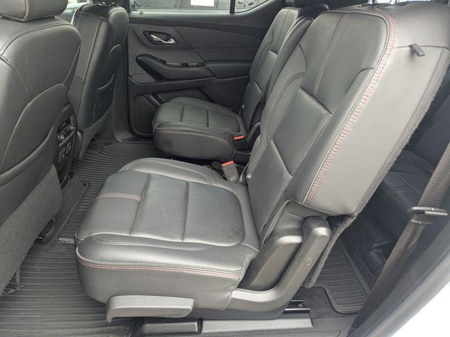 used 2023 Chevrolet Traverse car, priced at $28,599