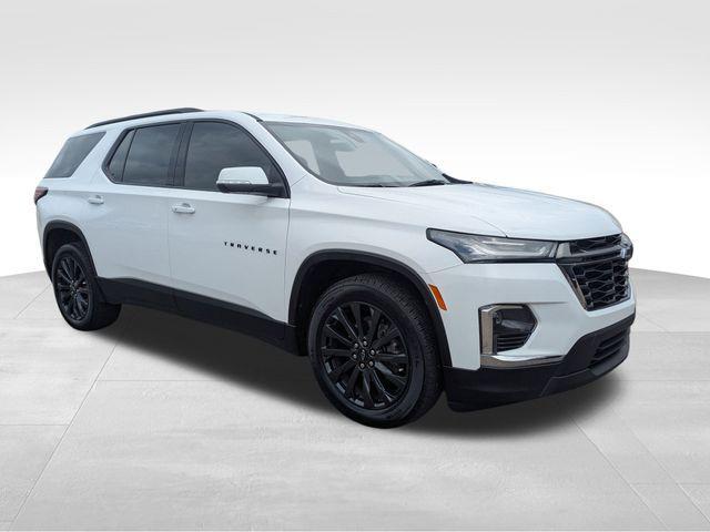 used 2023 Chevrolet Traverse car, priced at $28,599