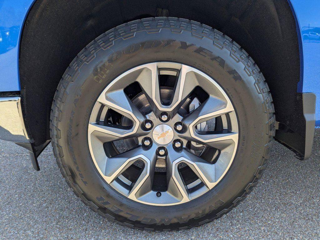 new 2025 Chevrolet Silverado 1500 car, priced at $54,193