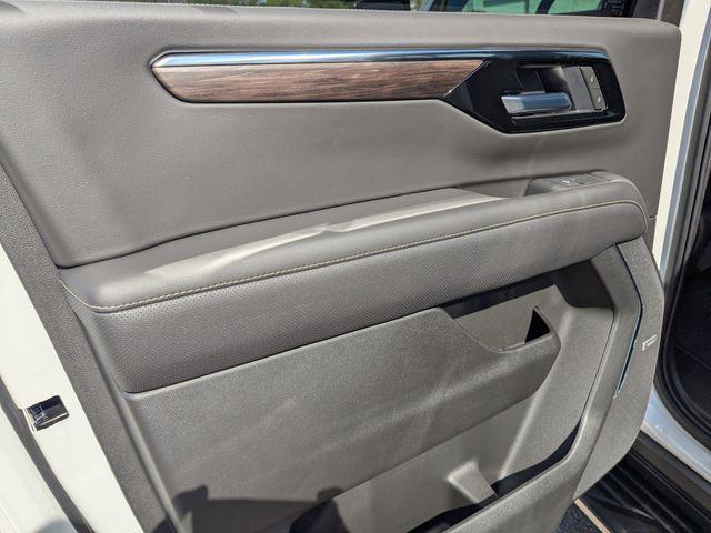new 2025 Chevrolet Suburban car, priced at $82,125