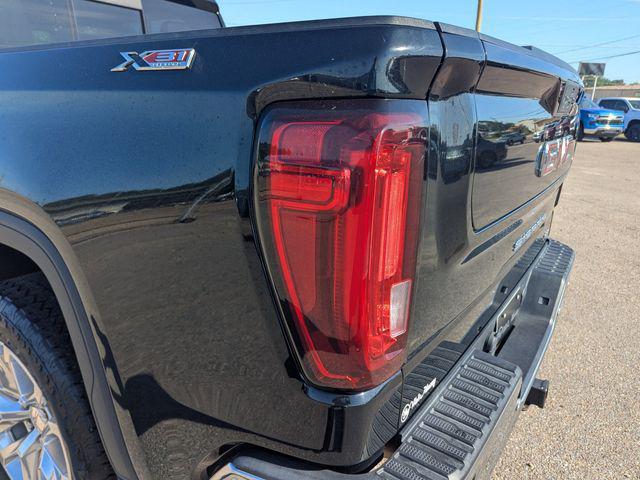 used 2022 GMC Sierra 1500 car, priced at $42,799