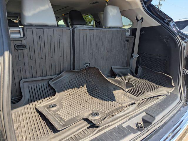 used 2024 Toyota Highlander car, priced at $46,299