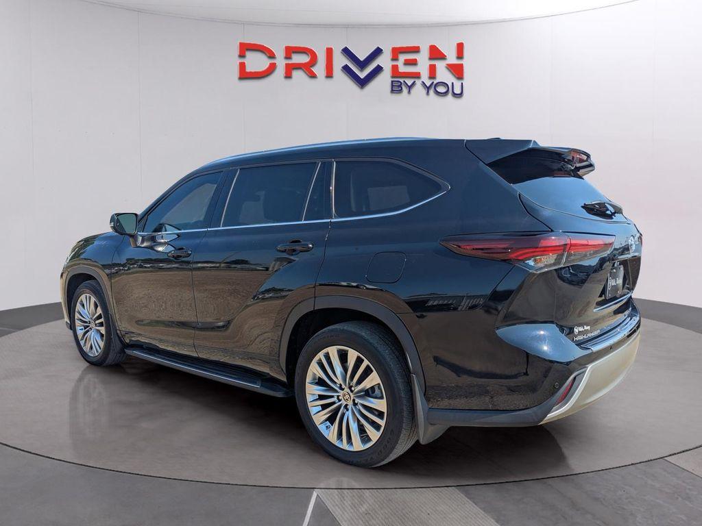 used 2024 Toyota Highlander car, priced at $42,100