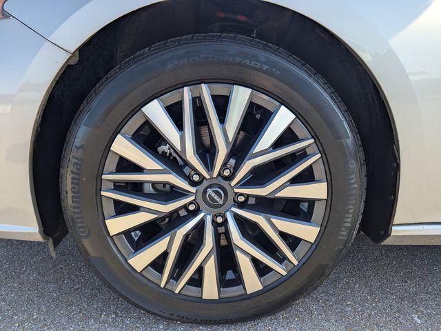 used 2023 Nissan Altima car, priced at $18,799