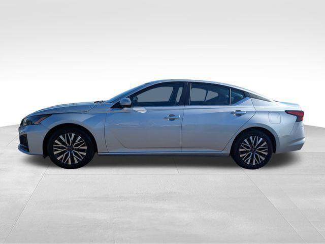 used 2023 Nissan Altima car, priced at $18,799