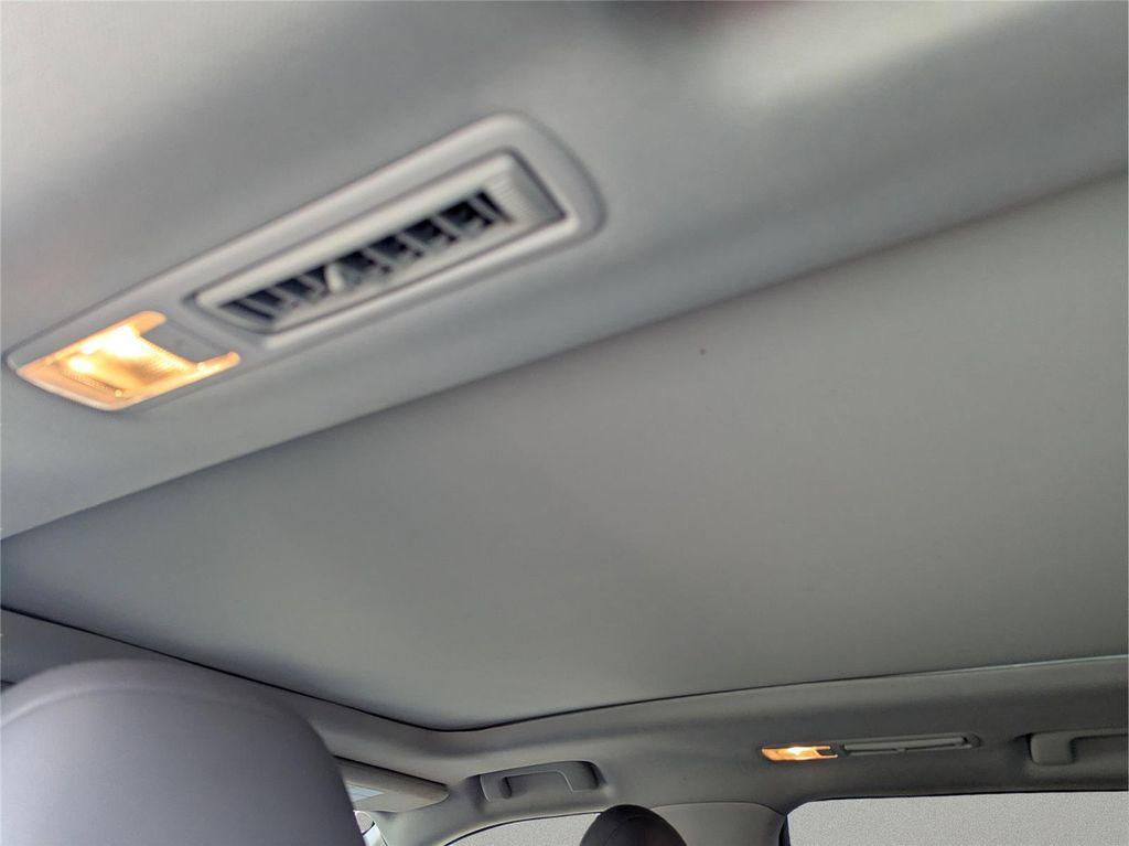 used 2022 Toyota Highlander car, priced at $39,599