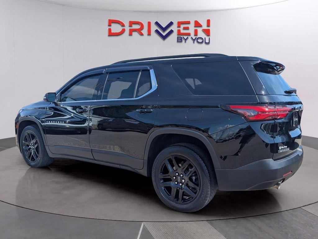 used 2023 Chevrolet Traverse car, priced at $29,999